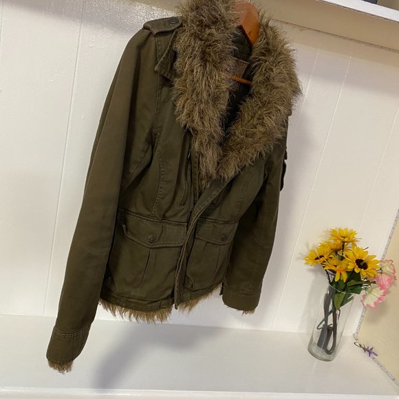 BB Dakota Fur Lined Green button up jacket sz 6 - Picture 7 of 15